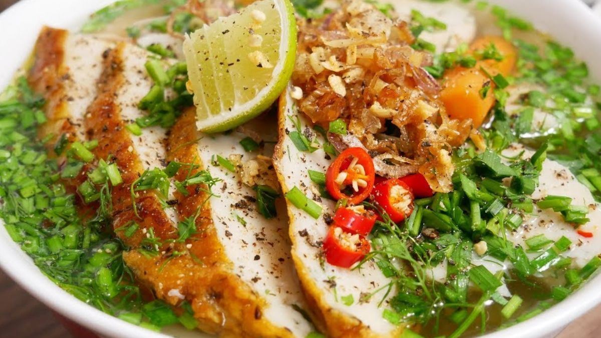 Cách nấu bánh canh chả cá thu nhanh gọn bằng nồi inox 304 chat lượng