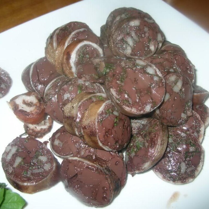 Bước 1 Sơ chế lòng heo Canh lòng lợn với huyết