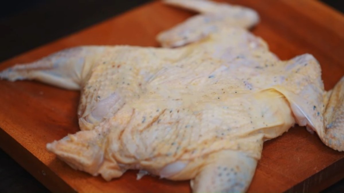 Cách rút xương gà nhanh gọn lẹ