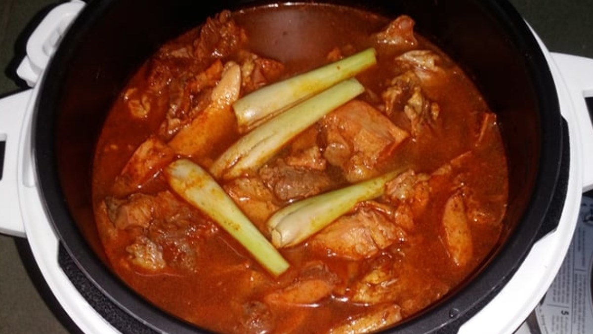 Bò kho bằng nồi áp suất Bò kho bằng nồi áp suất