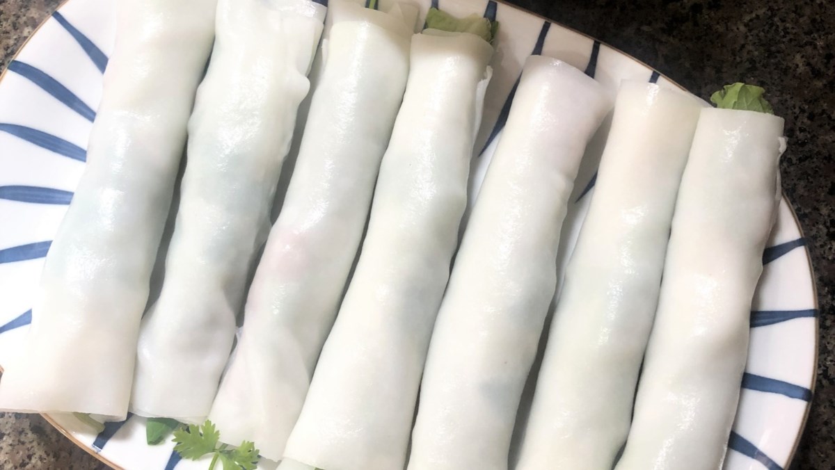 Cách làm món bánh phở cuốn thịt bò ngon khó cưỡng chiêu đãi gia đình Cách làm món bánh phở cuốn thịt bò ngon khó cưỡng chiêu đãi gia đình
