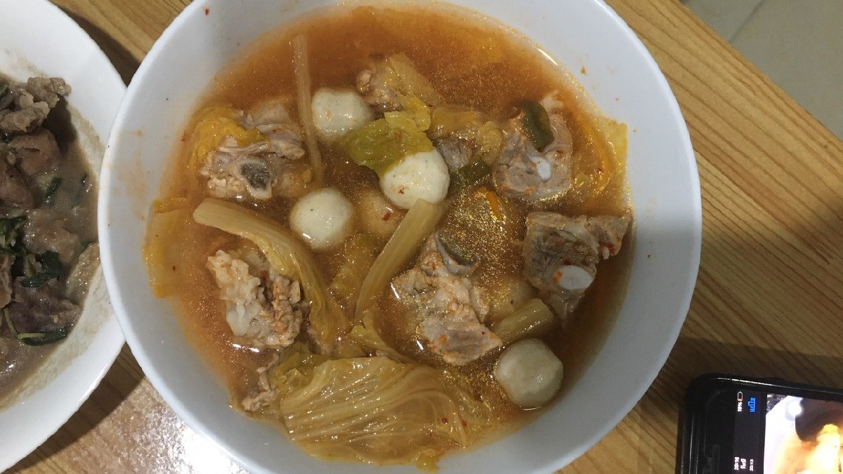 canh kim chi sườn heo Hàn Quốc canh kim chi sườn heo Hàn Quốc