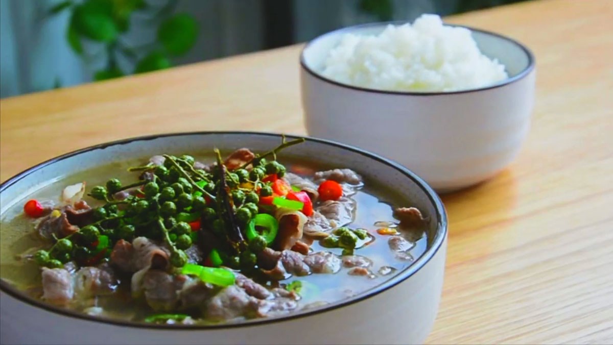 2 cách nấu súp thịt bò Hàn và Trung thơm ngon khó cưỡng