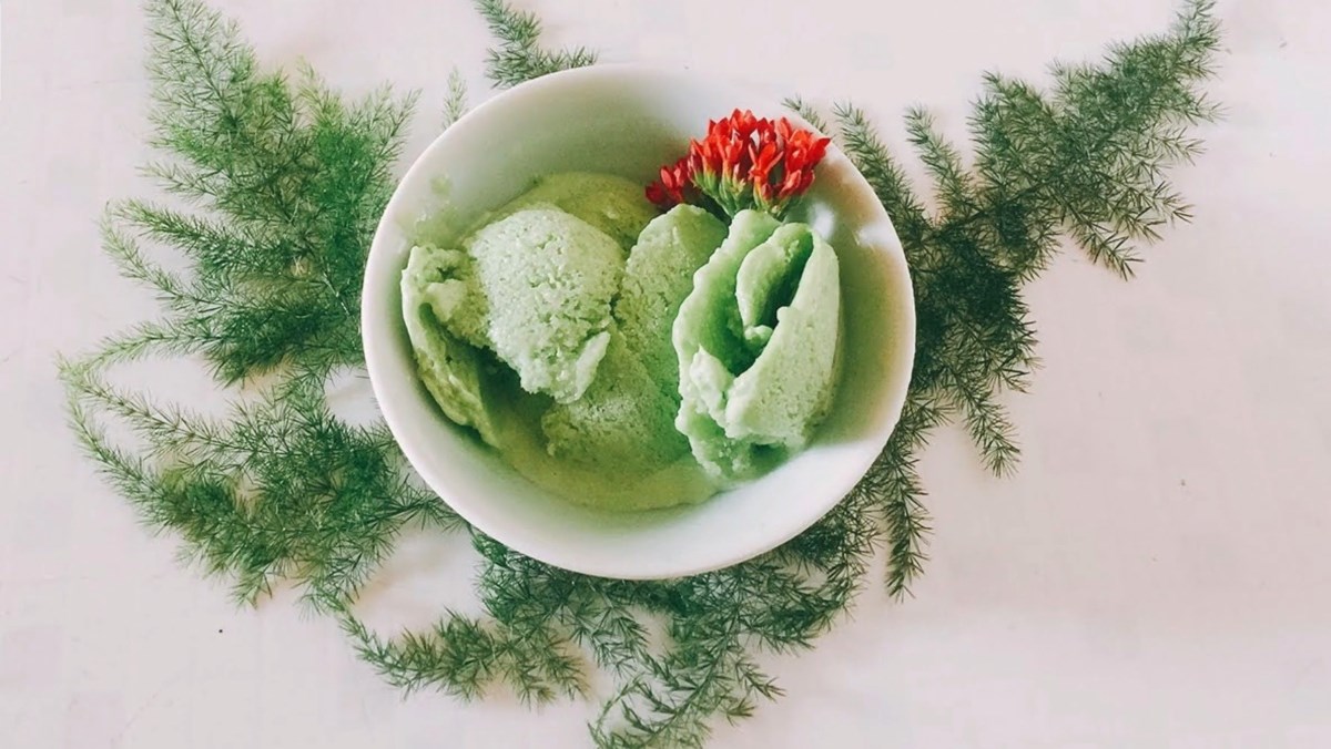 Kem lá dứa (lá nếp)