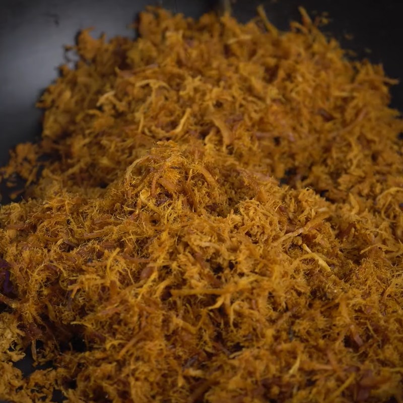 Bước 6 Làm khô và xay thịt gà Chà bông gà cay (ruốc gà cay)