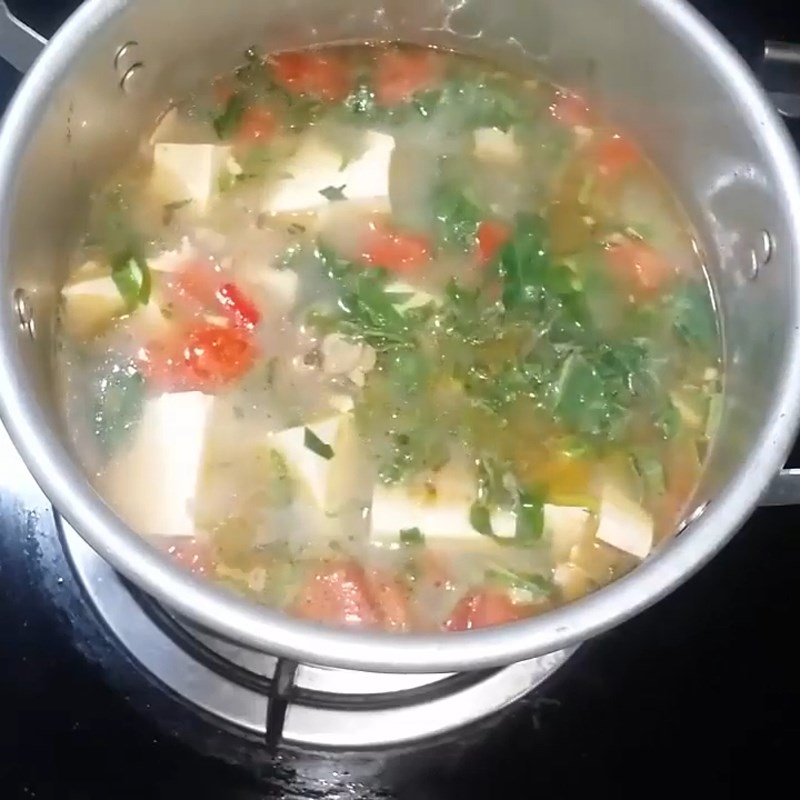 Bước 6 Nấu canh ngao với đậu phụ Canh ngao nấu đậu phụ Bước 6 Nấu canh ngao với đậu phụ Canh ngao nấu đậu phụ