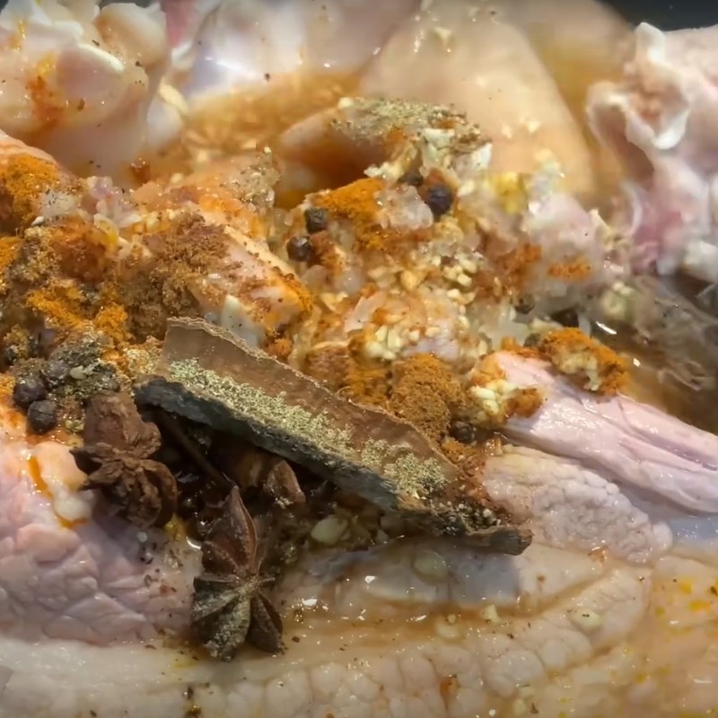 Bước 4 Nấu phá lấu Bánh mì phá lấu