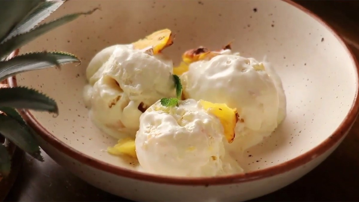 3 cách làm kem dứa (thơm) đơn giản chua ngọt mát lạnh giải nhiệt cực đã 3 cách làm kem dứa (thơm) đơn giản chua ngọt mát lạnh giải nhiệt cực đã