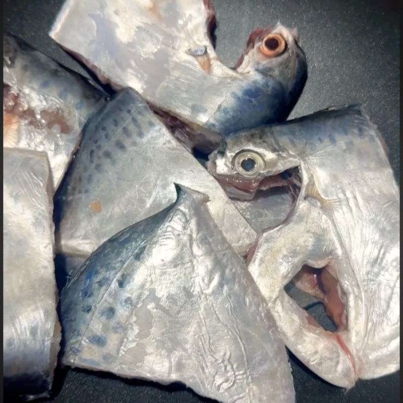 Bước 1 Sơ chế cá bánh lái Cá bánh lái kho Bước 1 Sơ chế cá bánh lái Cá bánh lái kho