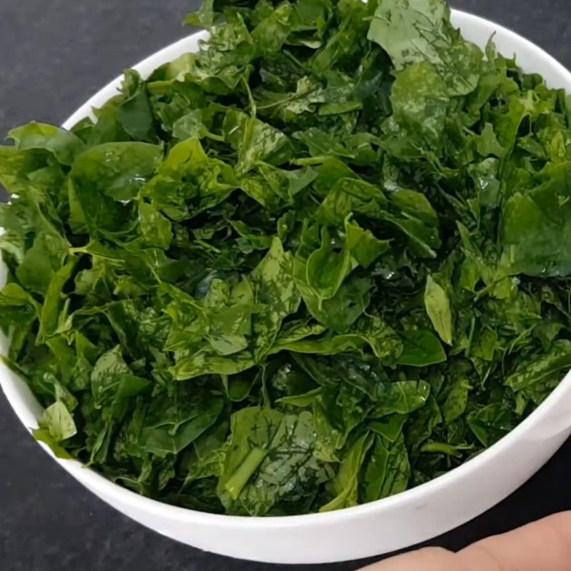 so-che-cac-nguyen-lieu-39 Bước 1 Sơ chế các nguyên liệu Canh rau ngót chay đậu hũ chả chay