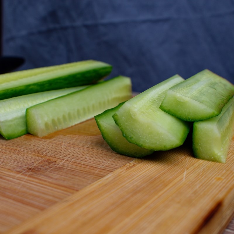 Bước 2 Sơ chế các nguyên liệu khác Bánh mì phá lấu