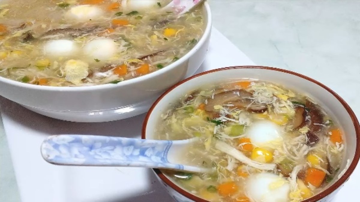 Cách nấu súp gà rau củ