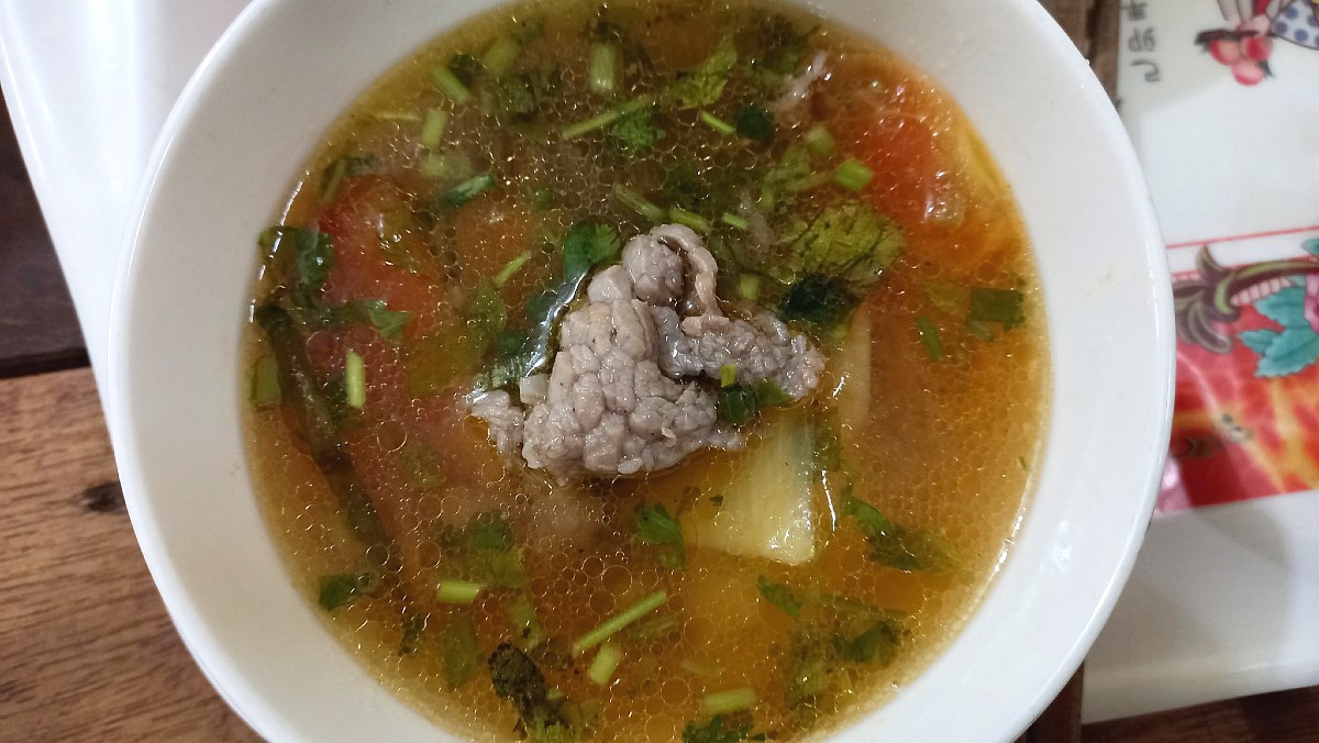 Canh thịt bò cà chua thơm