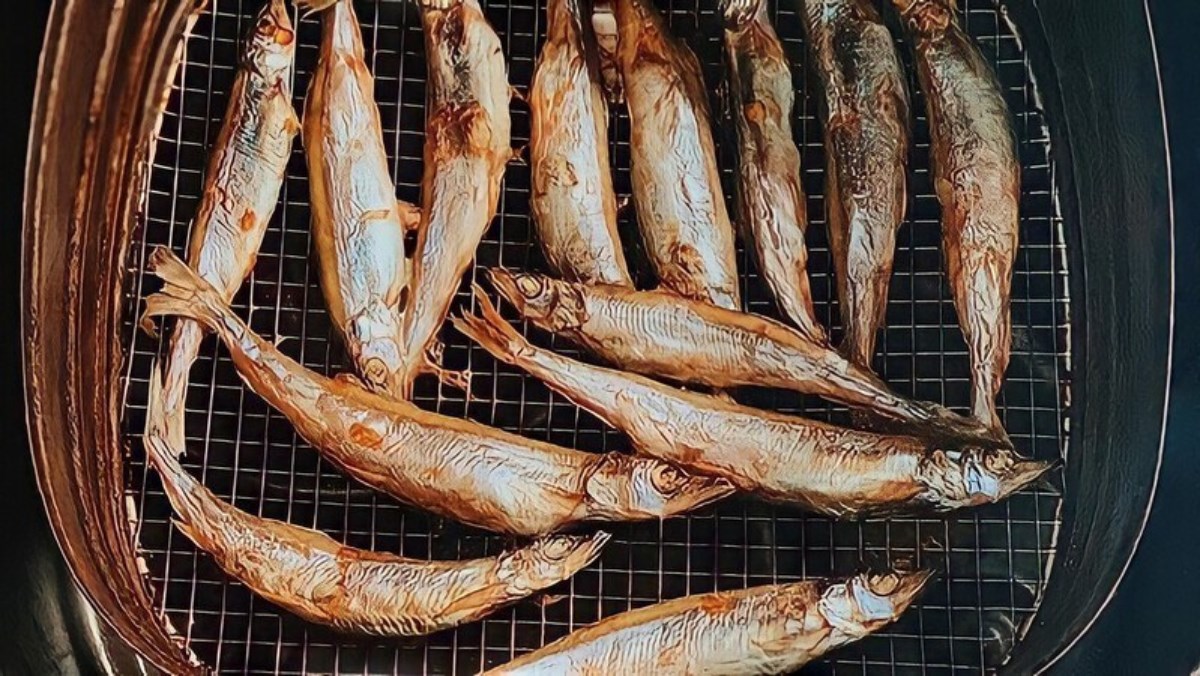 uu-nhuoc-diem-nuong-ca-kho-bang-noi-chien-khong-dau-lo-vi-avt-1200x676-2 Nướng cá khô bằng nồi chiên không dầu, lò vi sóng, lò nướng