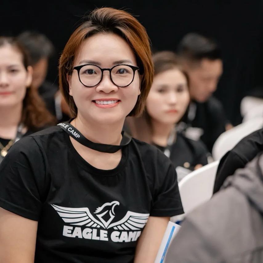 Hành Trình Của Tôi: Làm Thế Nào Để Trưởng Thành Cùng Marketing Online và Phạm Thành Long?