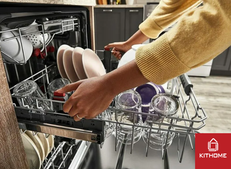 Đặt Bát Đĩa Không Đúng Cách – Cản Trở Hiệu Suất Máy