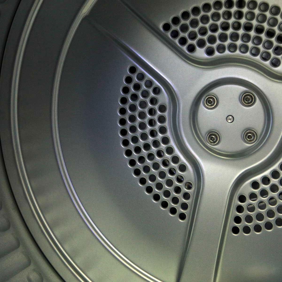 Lồng sấy của máy được làm bằng thép không gỉ Lồng sấy của máy được làm bằng thép không gỉ