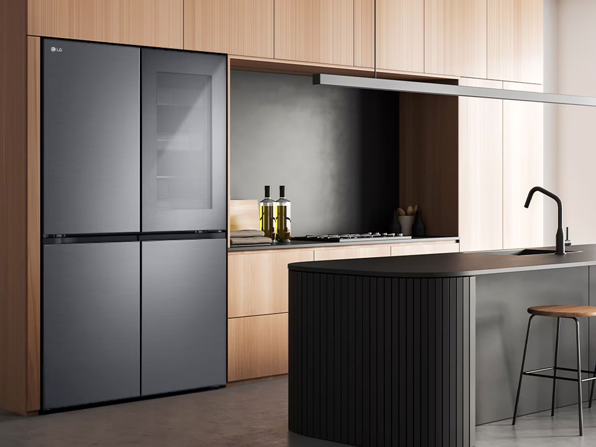 Tủ lạnh LG Inverter 666 lít Multi Door InstaView LFB66BLMI