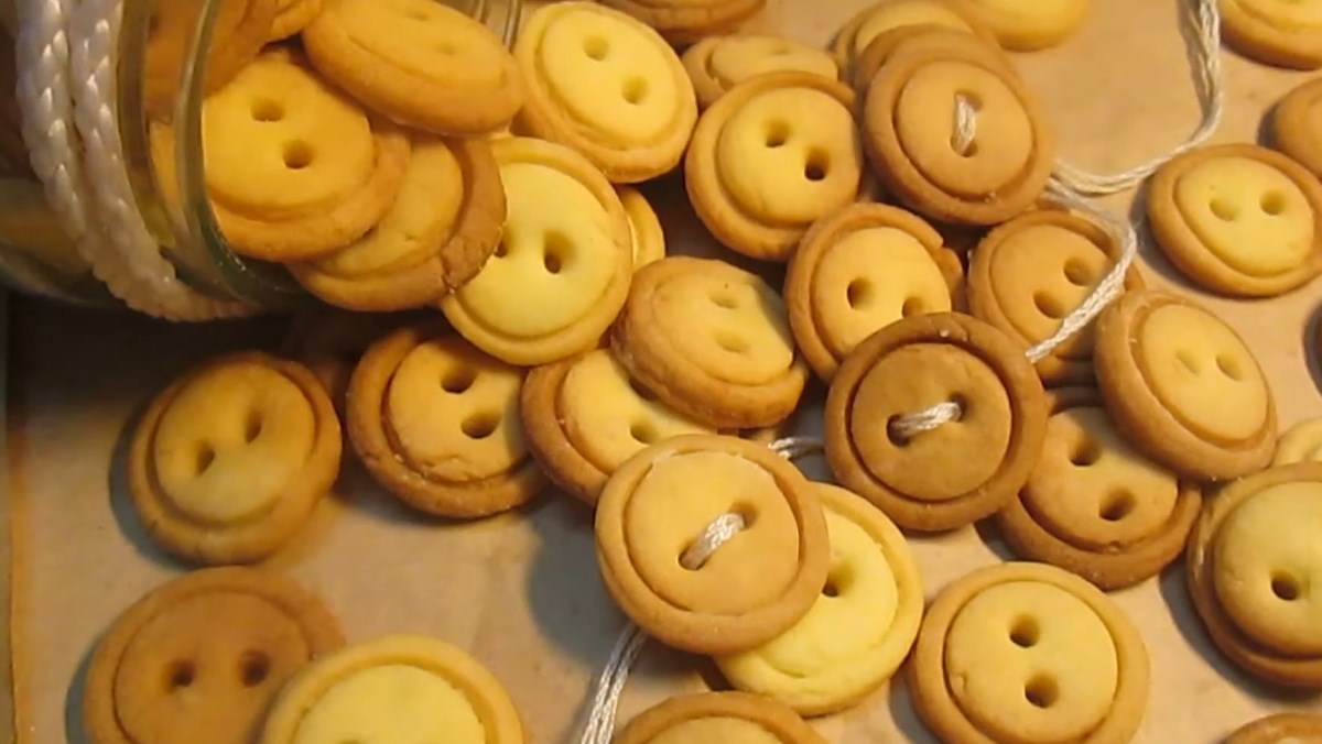 Bánh quy cúc áo