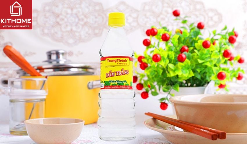 Khử mùi hôi bằng giấm trắng