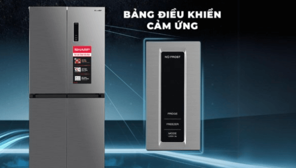Tủ lạnh Sharp Inverter 404 lít SJ-FX420V-SL được trang bị bảng điều khiển cảm ứng bên ngoài cửa tủ