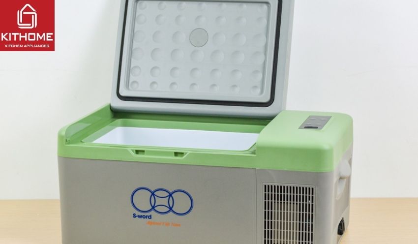 Tủ lạnh mini du lịch