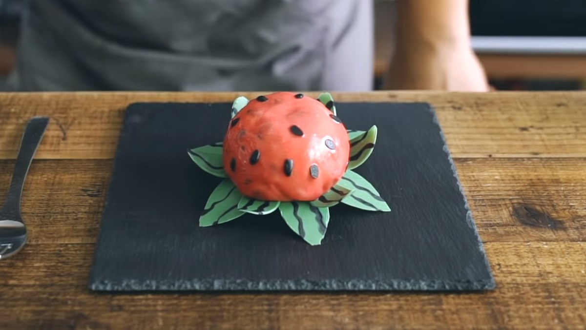 Cách làm bánh mousse dưa hấu nhỏ bé xinh xắn cho ngày Tết Cách làm bánh mousse dưa hấu nhỏ bé xinh xắn cho ngày Tết