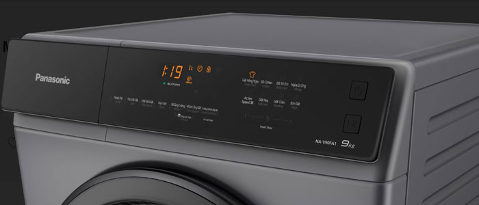 Bảng điều khiển cảm ứng hiện đại, dễ thao tác