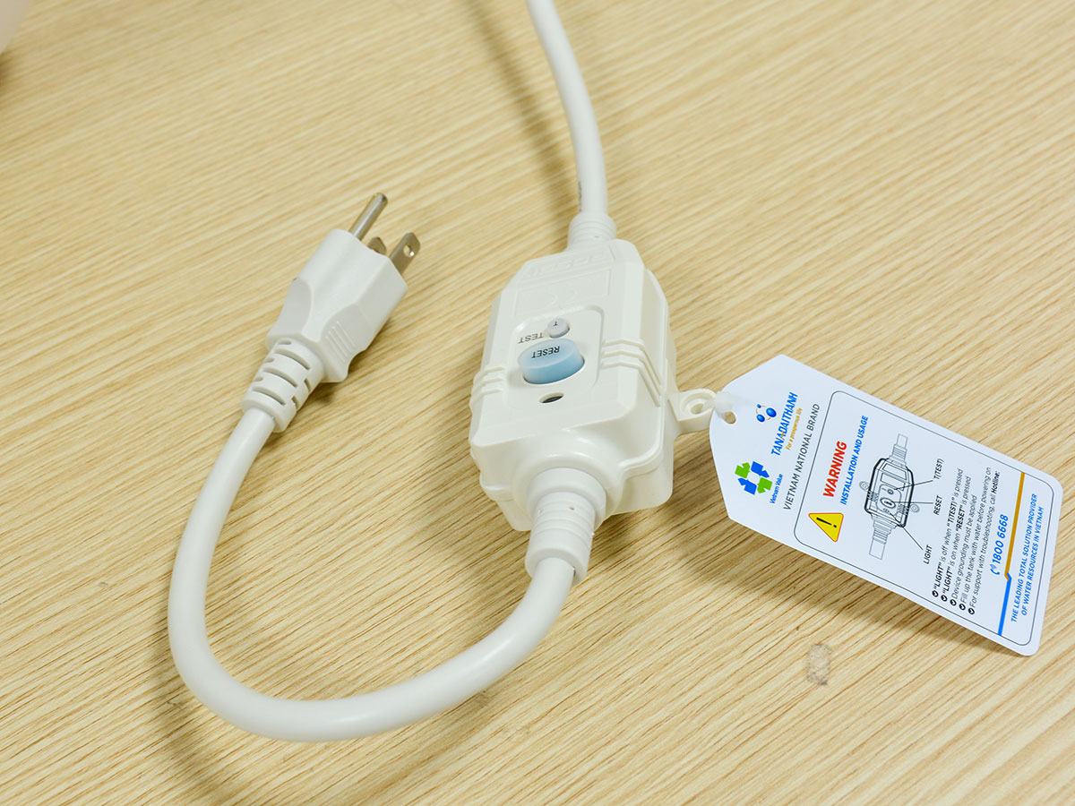 Bình nóng lạnh Rossi RST 30SQ Ti smart-30 lít