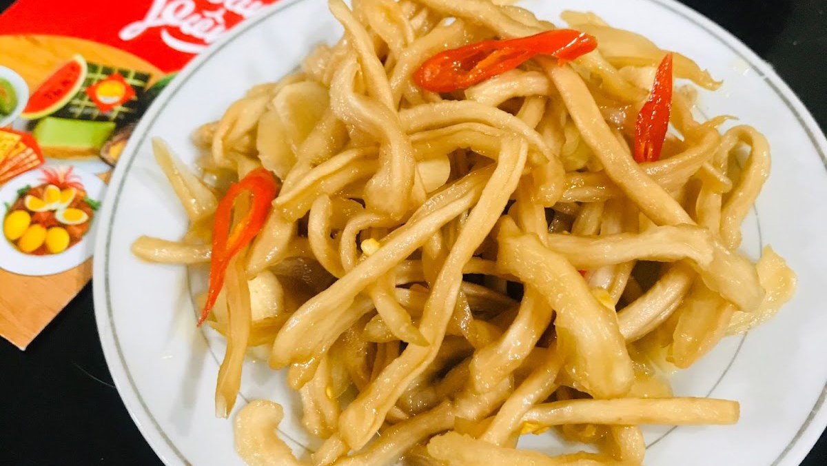 Củ cải ngâm nước mắm mặn ngọt 