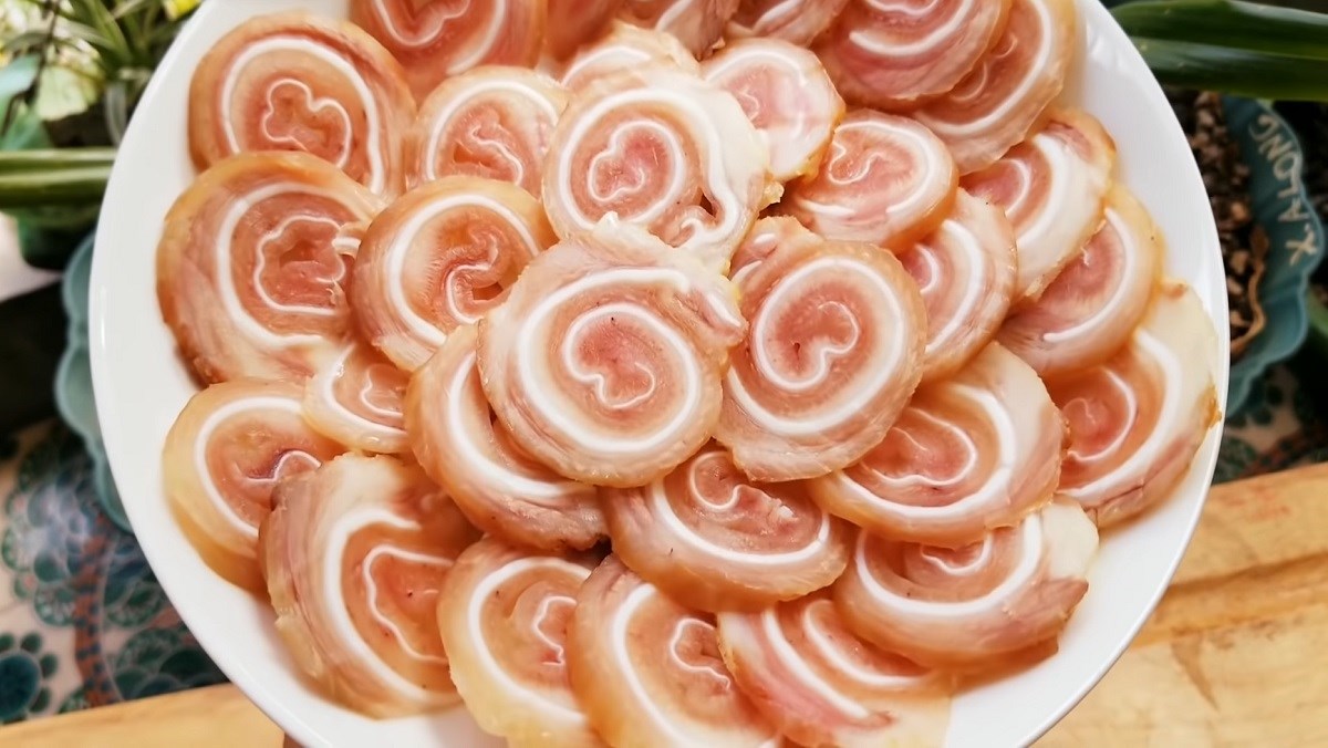 Cách làm tai heo cuộn ngũ vị và cuộn lưỡi thơm ngon, lạ miệng