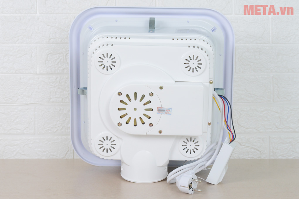 Đèn sưởi nhà tắm Braun Kohn BU04G 4 bóng (Có điều khiển)