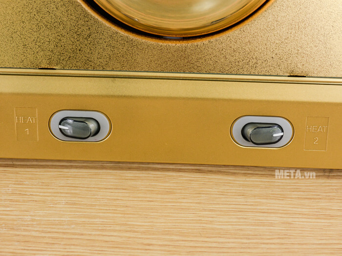 Đèn sưởi nhà tắm Heizen HE-3B có công tắc dễ sử dụng