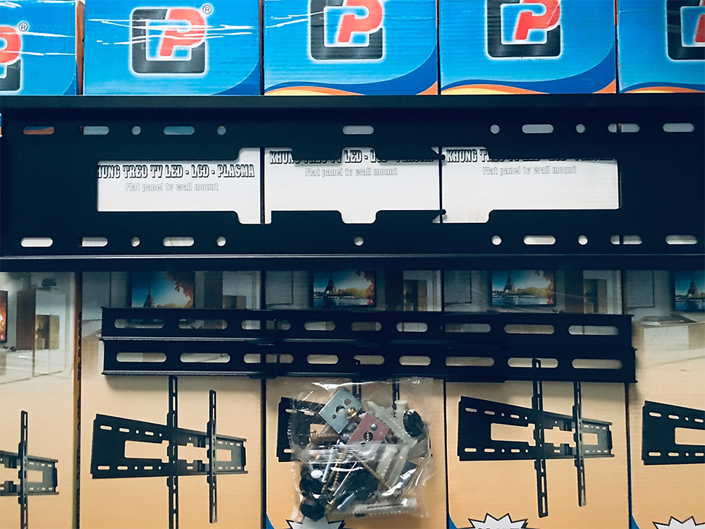 Khung treo tivi mâm áp tường 32 - 65 inch M65T