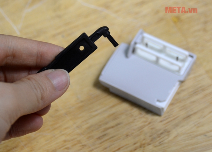 Máy lọc không khí ô tô Sharp IG-GC2E-B/P/N (3.6m2)