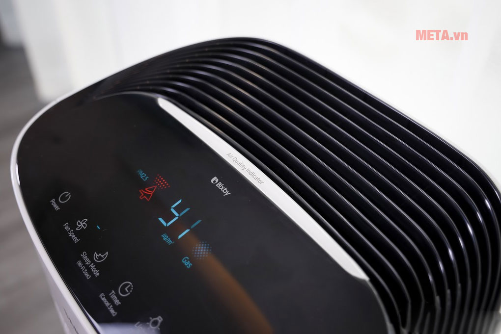 Chi tiết bảng điều khiển