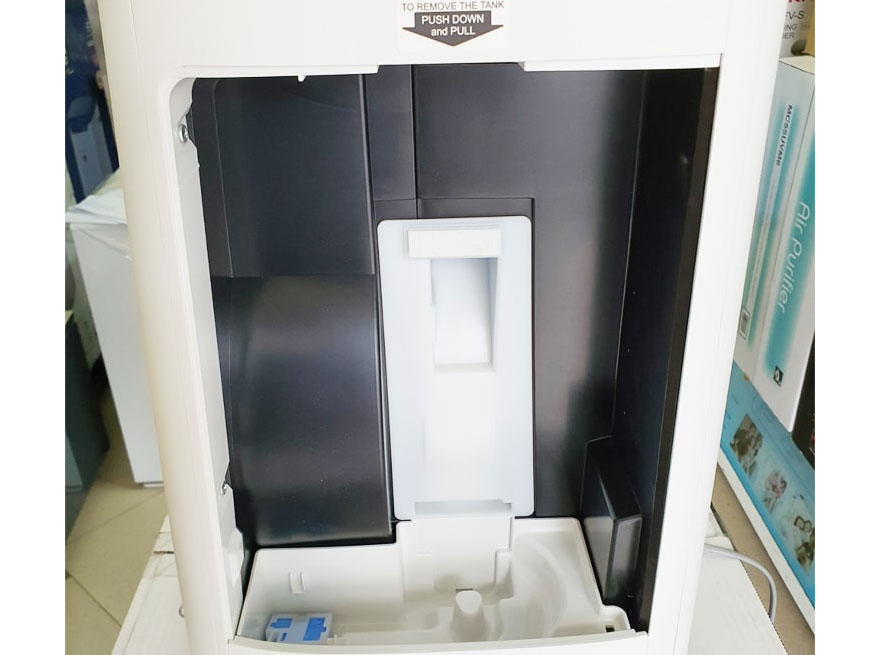 Máy lọc không khí tạo ẩm Sharp KI-L60V-W