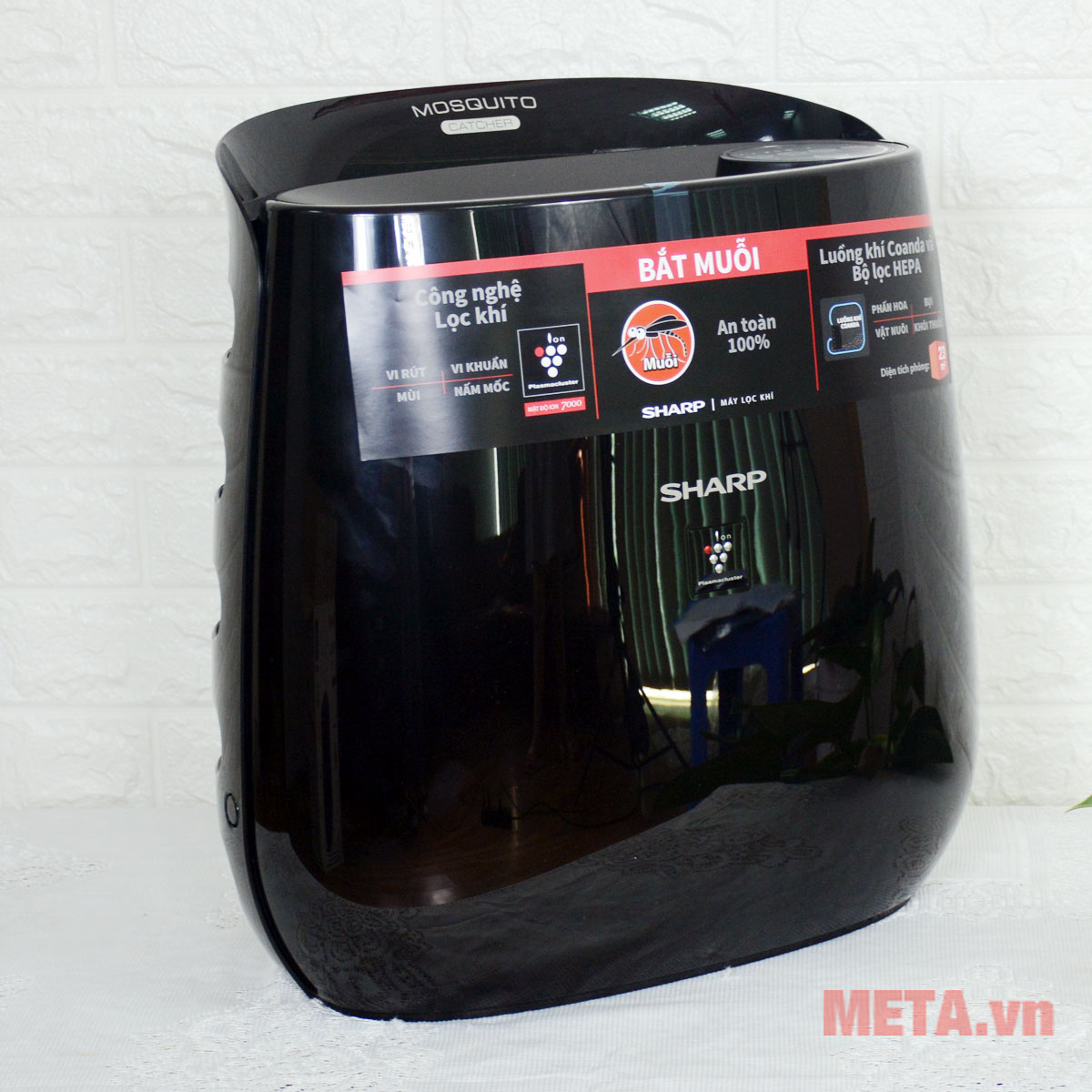 Máy lọc không khí và bắt muỗi Sharp FP-JM30V-B (23m2)