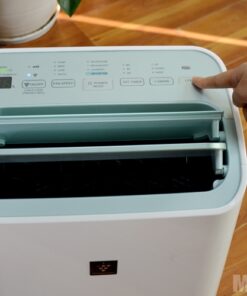 Máy hút ẩm và lọc không khí Sharp DW-E16FA-W (38m2)
