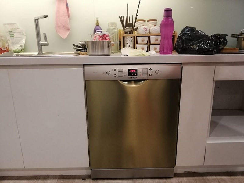 Máy rửa bát Bosch SMS63L08EA 12 bộ series 6: Trợ thủ đắc lực cho các bà nội trợ