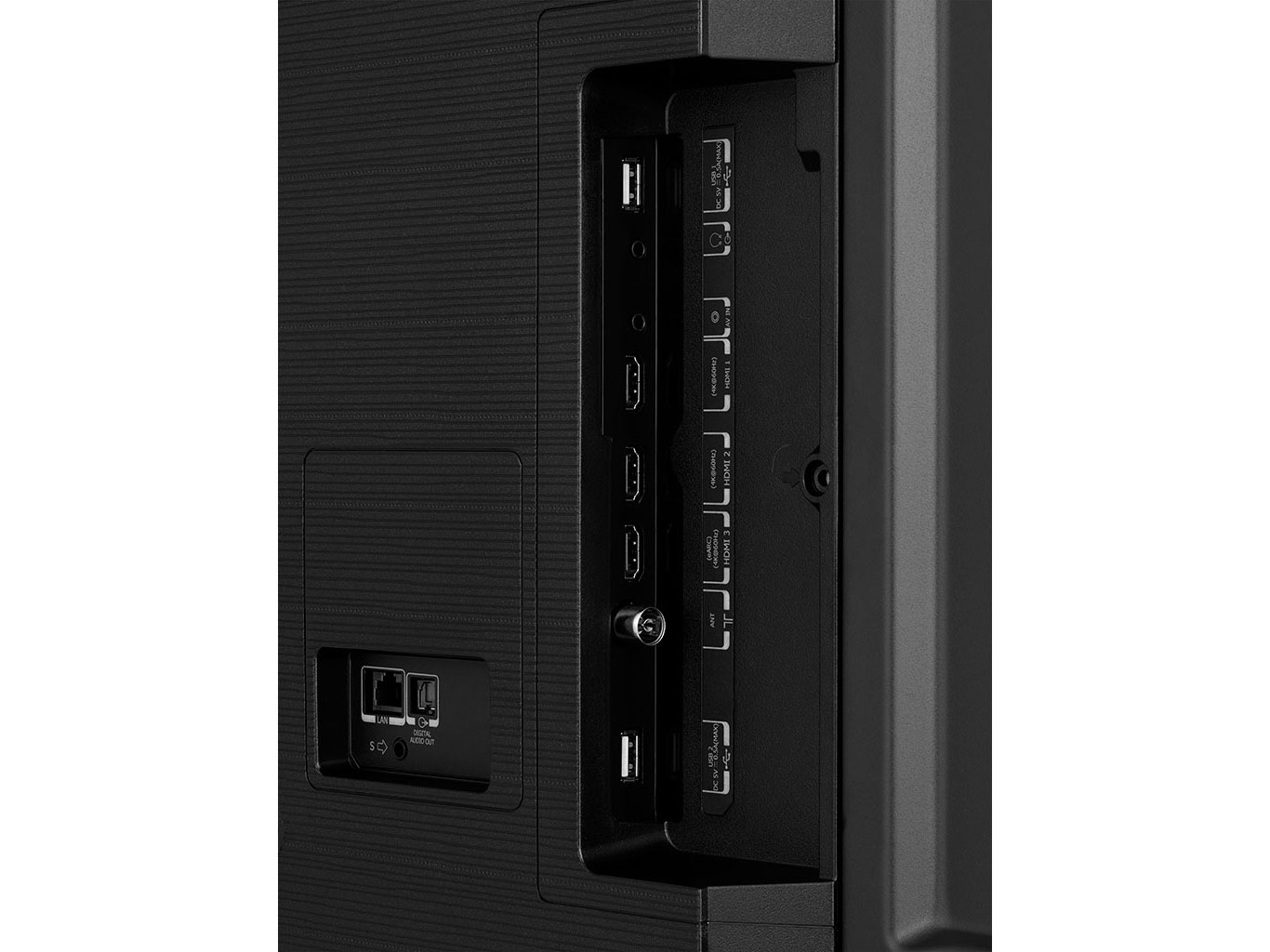 Cổng kết nối vào tivi Toshiba Smart Tivi Toshiba 4K 75 inch 75C350NP