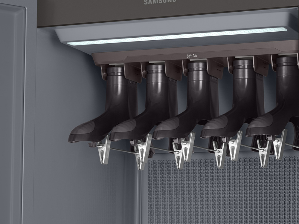 Hệ thống mắc treo hiện đại của tủ chăm sóc quần áo thông minh Samsung DF10A9500CG Hệ thống mắc treo hiện đại của Tủ chăm sóc quần áo thông minh Samsung DF10A9500CG