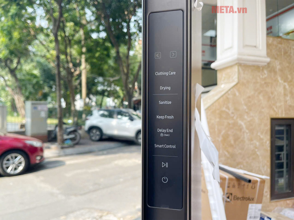 Bảng điều khiển AI Control thông minh của tủ chăm sóc quần áo thông minh Samsung DF10A9500CG Bảng điều khiển AI Control thông minh của Tủ chăm sóc quần áo thông minh Samsung DF10A9500CG