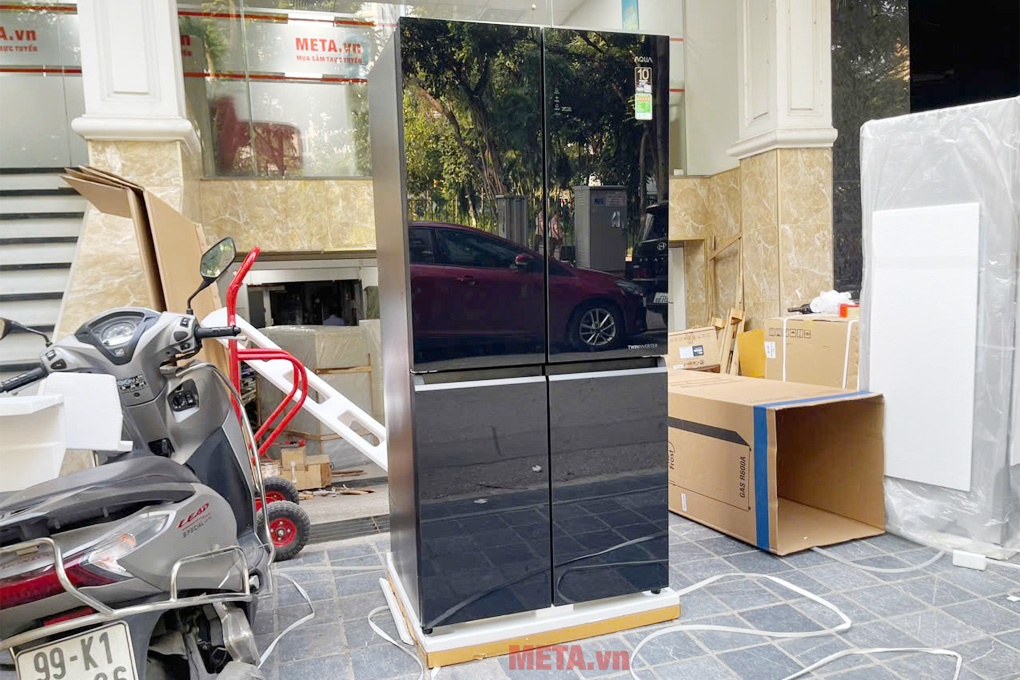 Tủ lạnh Aqua 469 lít Multi Door AQR-M536XA(GB)