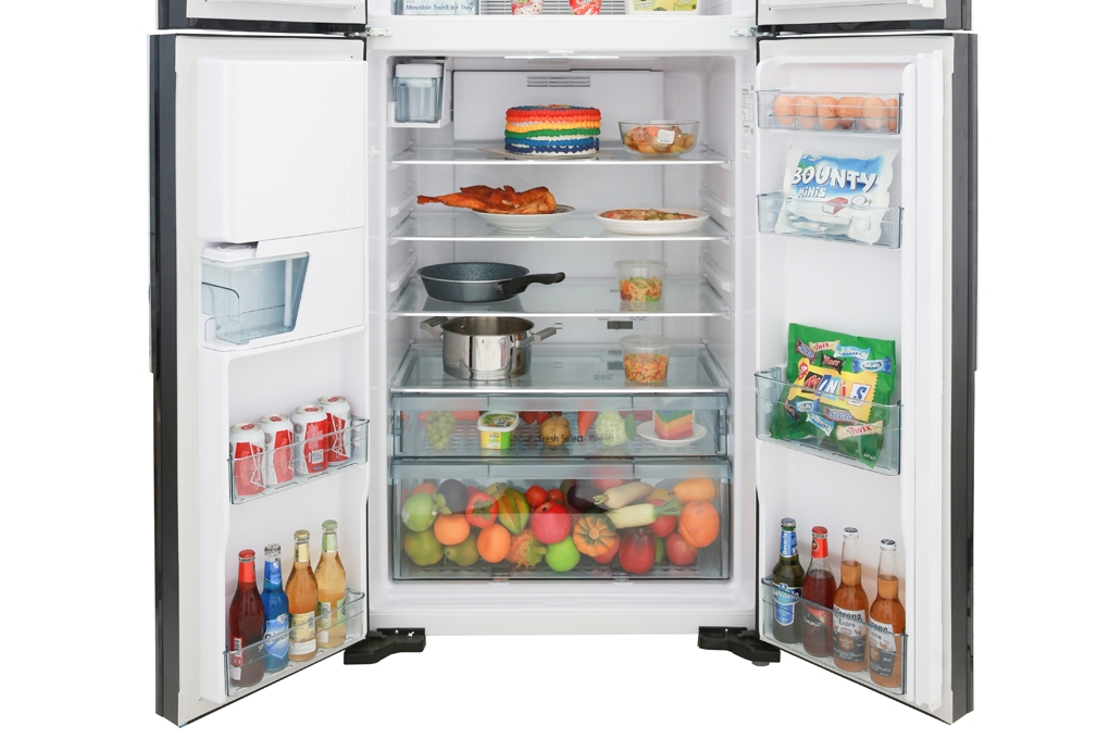 Hệ thống khay kệ của tủ lạnh Hitachi R-FW690PGV7X (GBK) có khả năng chịu lực tốt