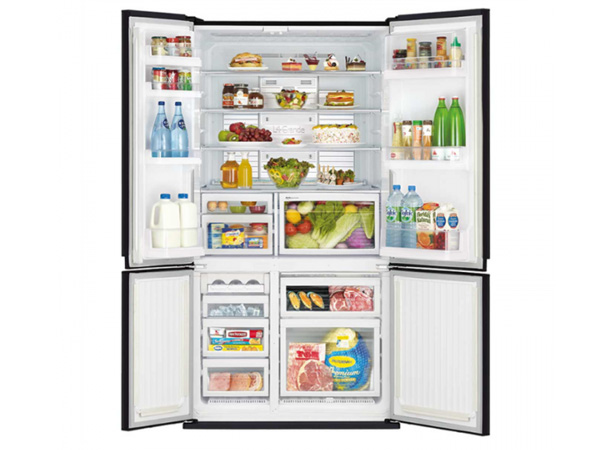 Dung tích tủ lớn phù hợp với gia đình đông thành viên