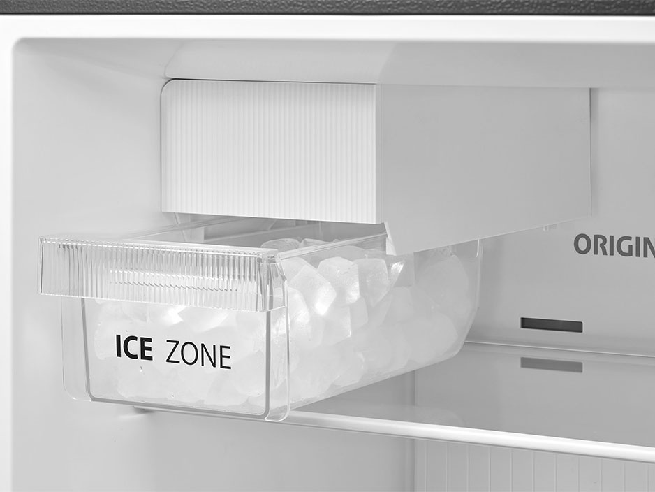 Tủ lạnh Toshiba làm đá tự động