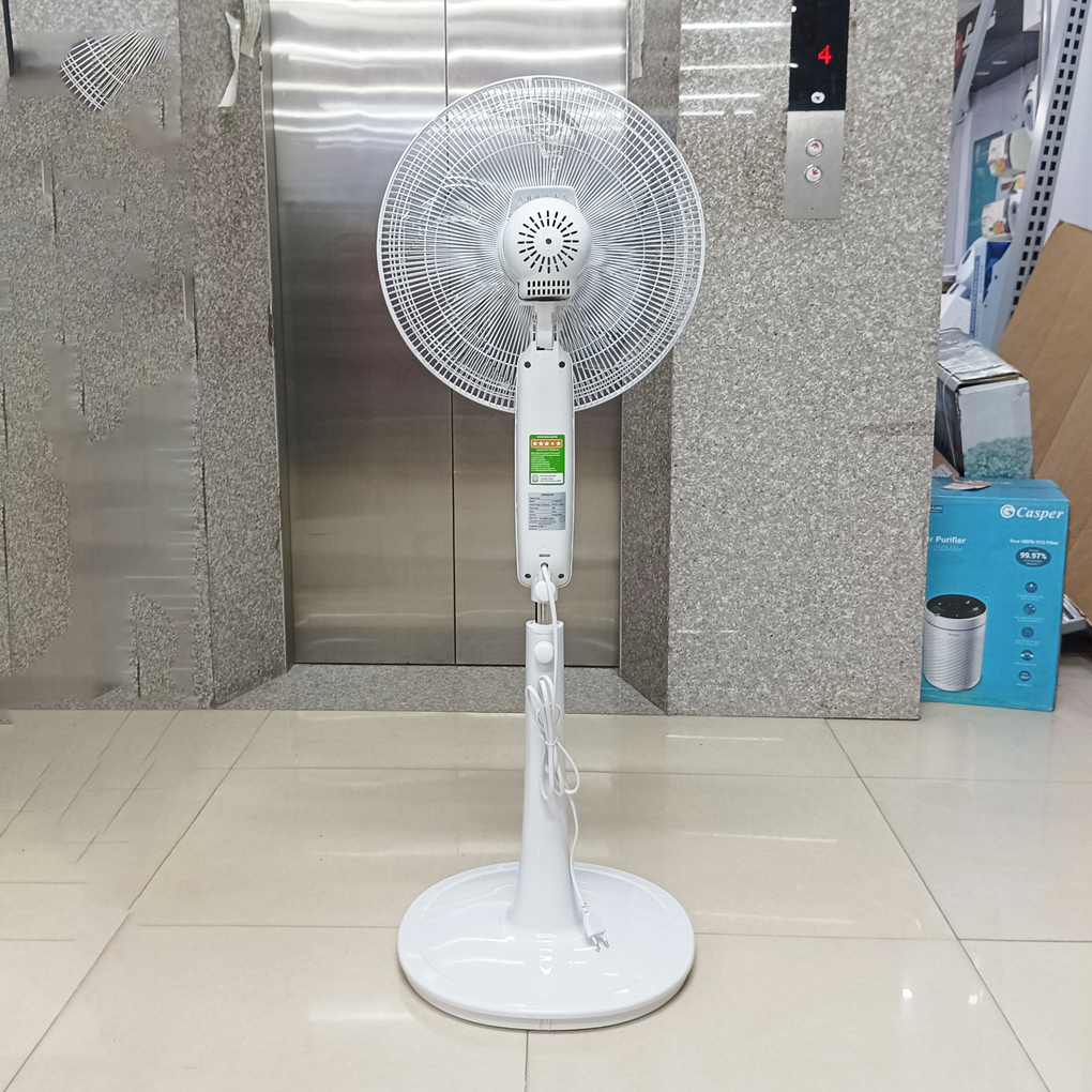 Quạt cây Hitachi LF-A6RCWN