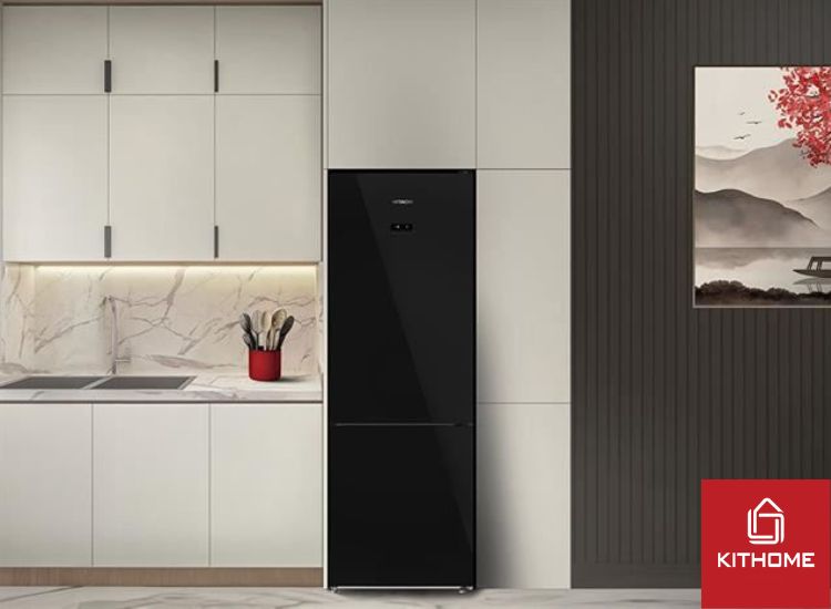 Thiết kế mặt kính bóng bẩy cùng ngăn mát trên