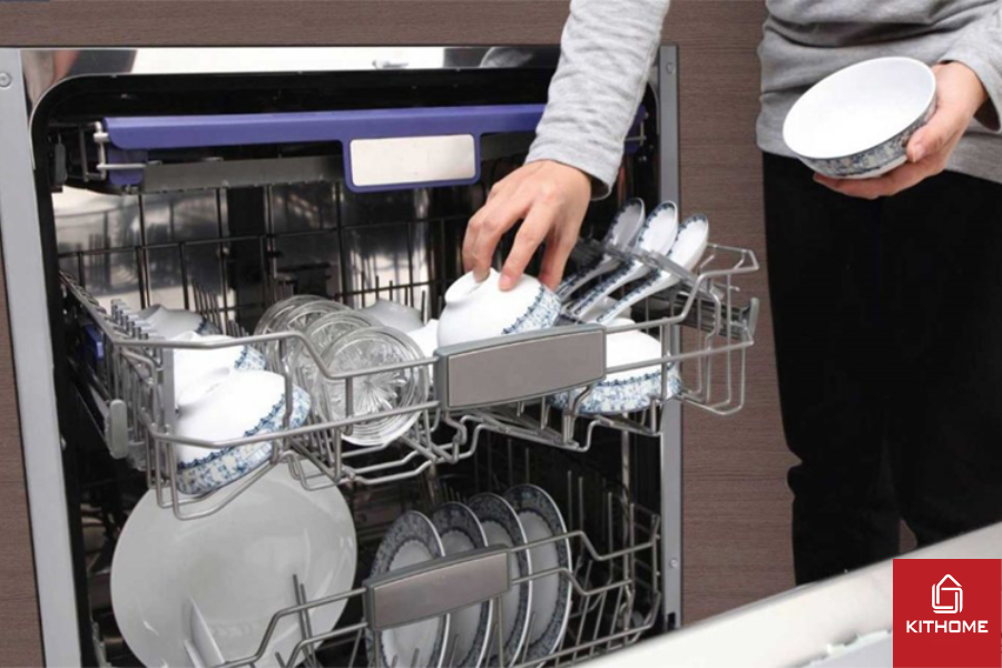 Kết thúc chu trình và lấy bát đĩa ra ngoài